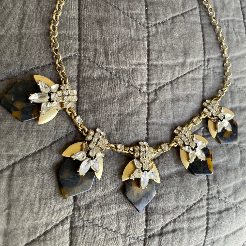 J.Crew animal print Necklace 💛🖤🤎